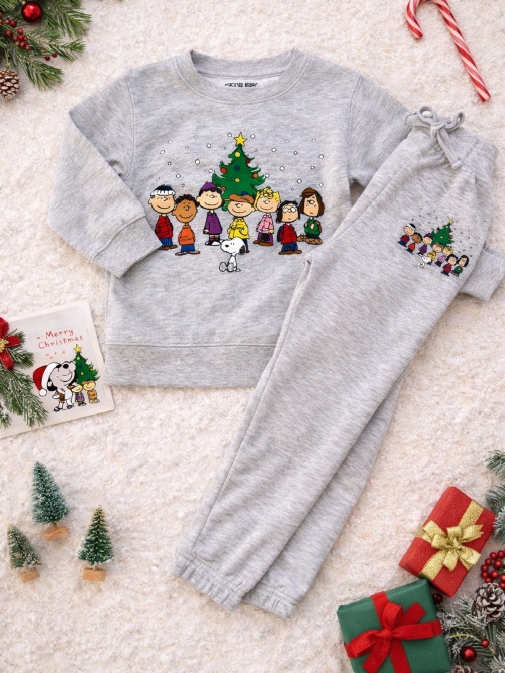 Peanuts Christmas Toddler Set 4T Gray Snoopy Holiday Sweatshirt Joggers